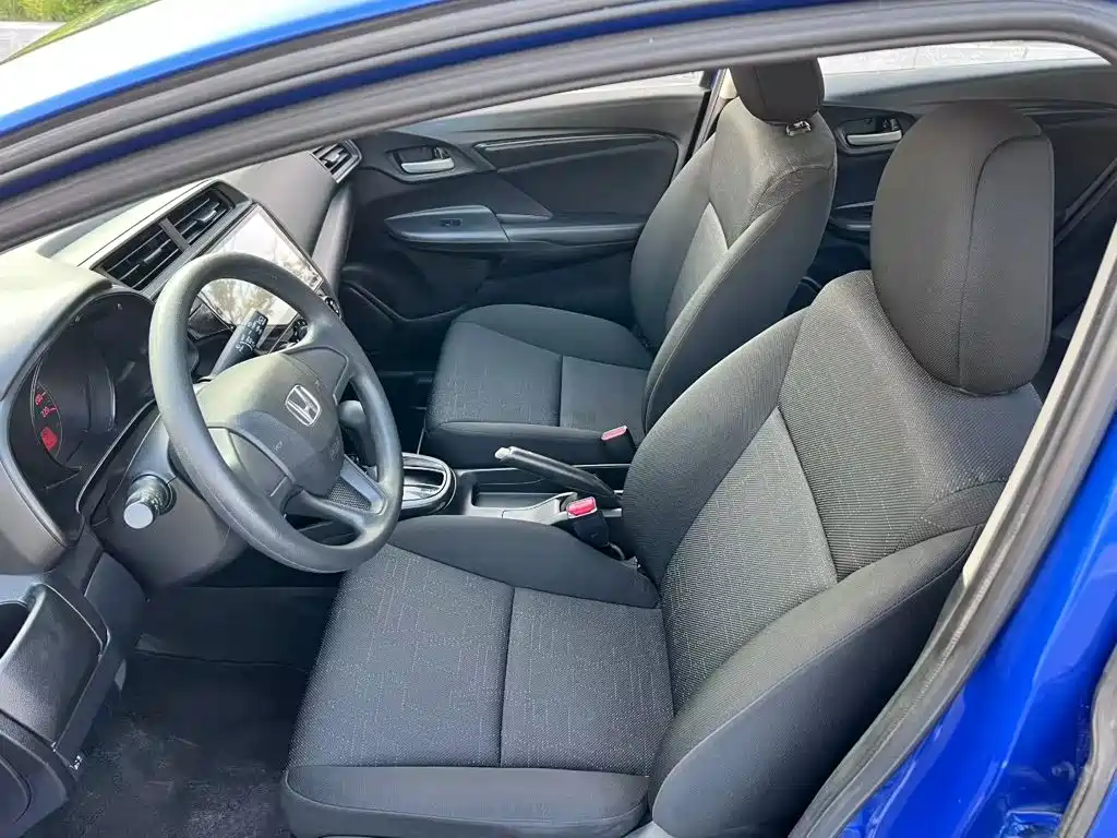 Honda Fit — миниатюра 4