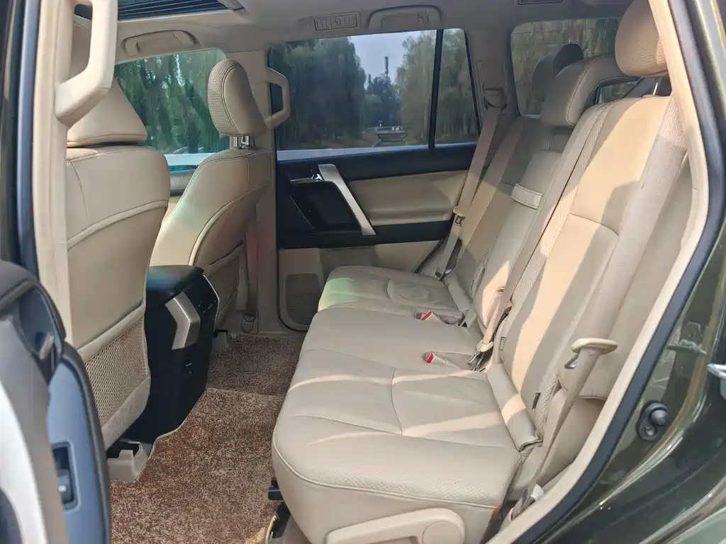 Toyota Prado — миниатюра 9