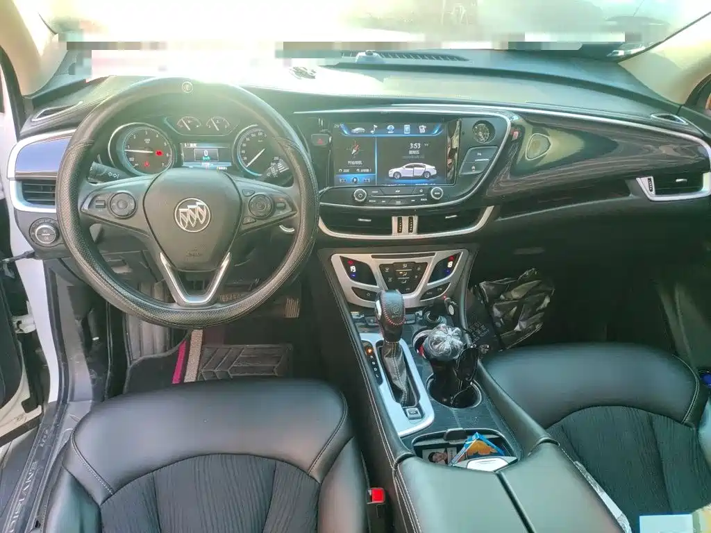 Buick Envision Plus — миниатюра 5