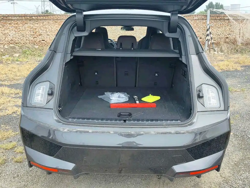 BMW iX — миниатюра 11