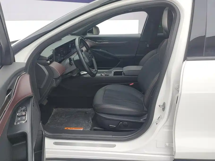 Ford Mondeo — миниатюра 9