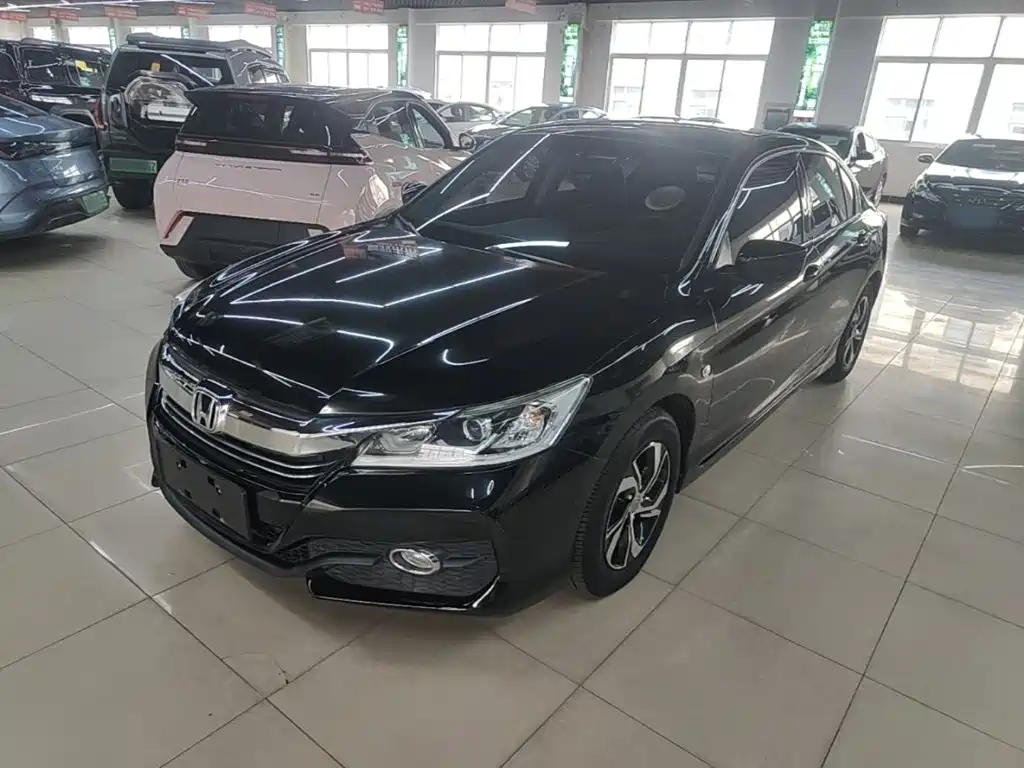 Honda Accord — миниатюра 2