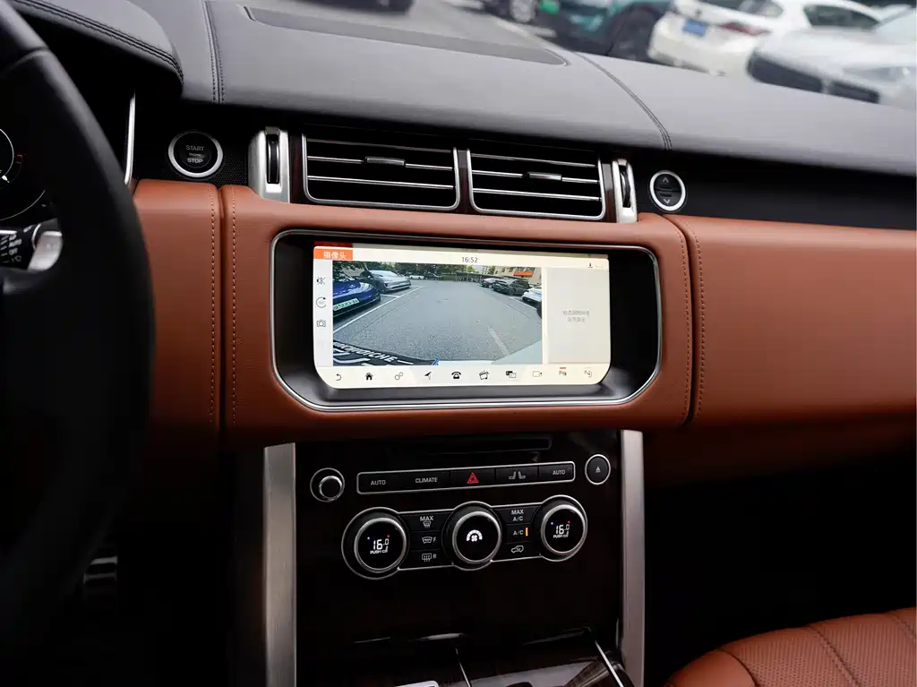 Land Rover Range Rover — миниатюра 19