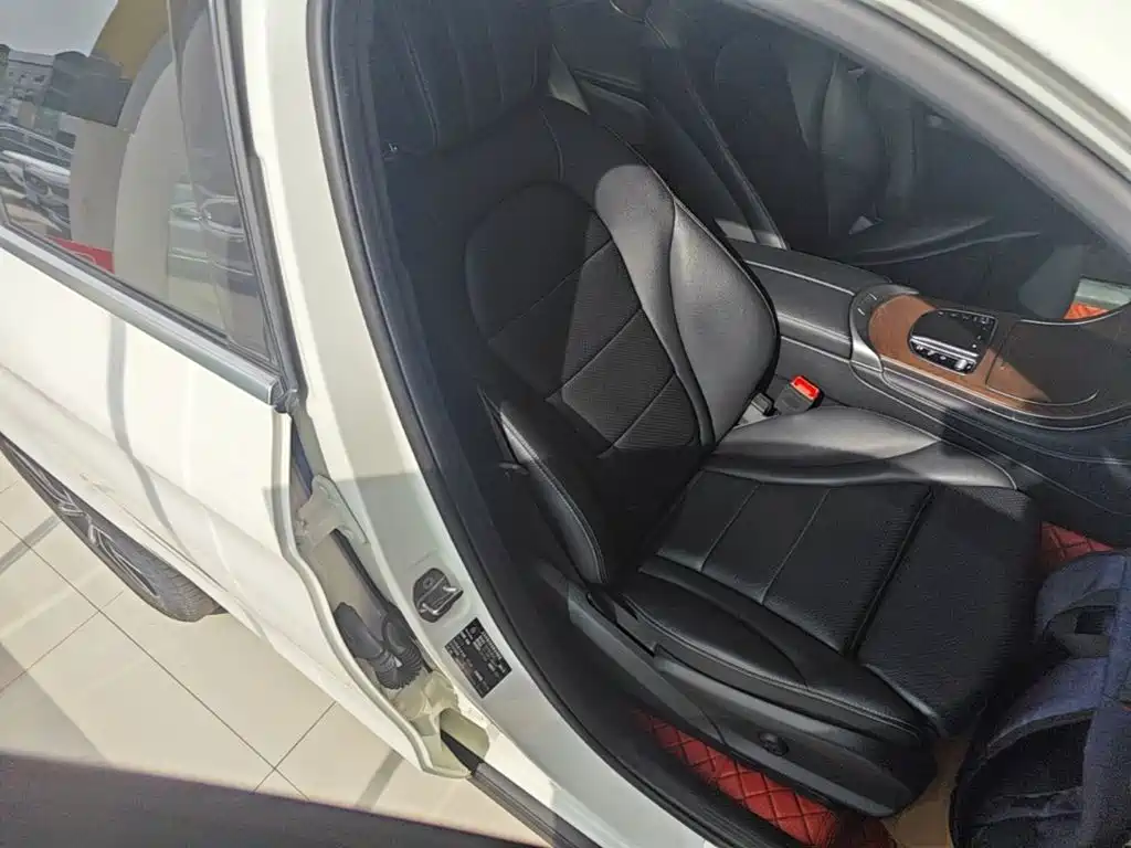 Mercedes-Benz GLC — миниатюра 25