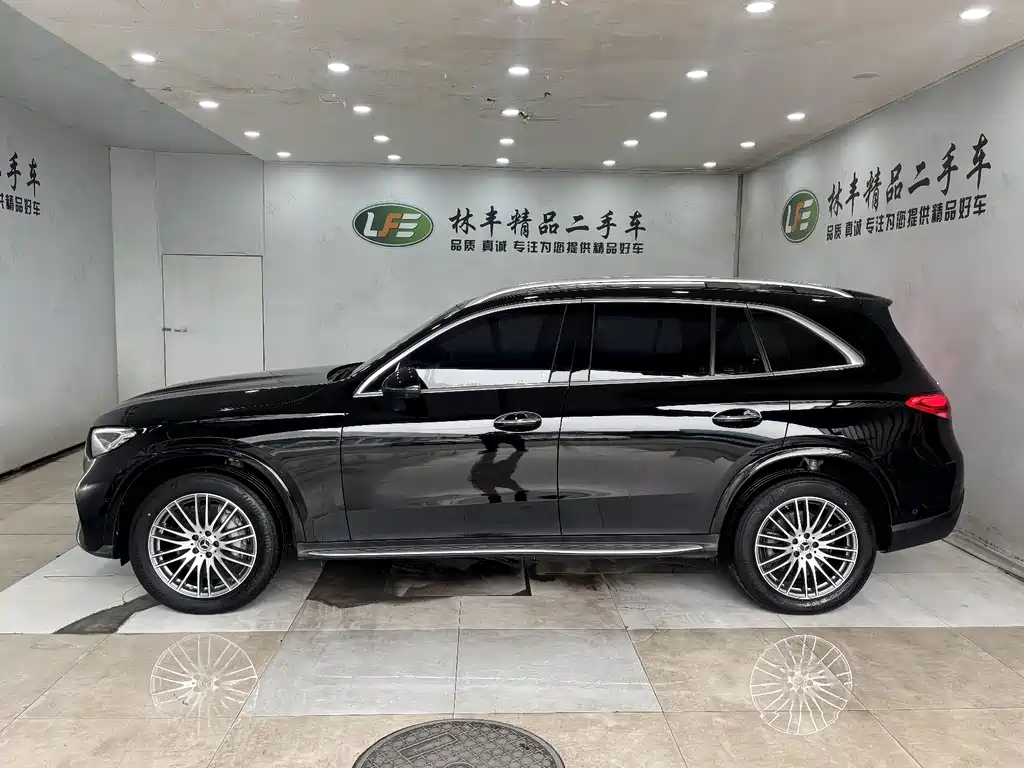 Mercedes-Benz GLC 2024 GLC 300 L 4MATIC 7 мест