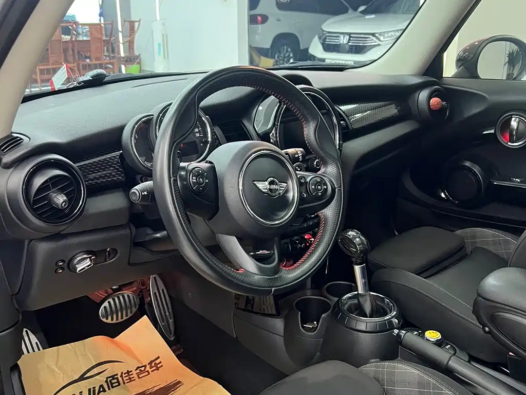 MINI Mini — миниатюра 8