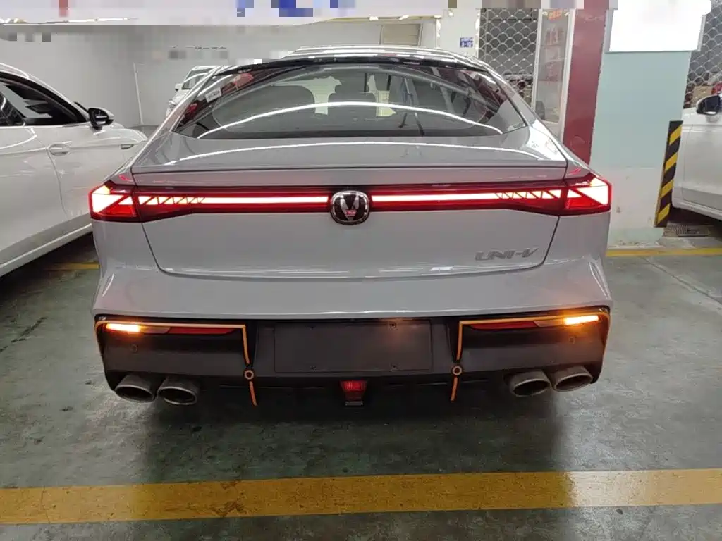 Changan UNI-V — миниатюра 6
