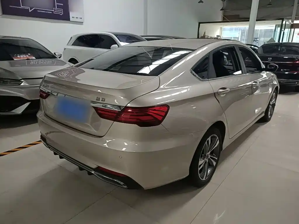 Geely Binrui — миниатюра 7