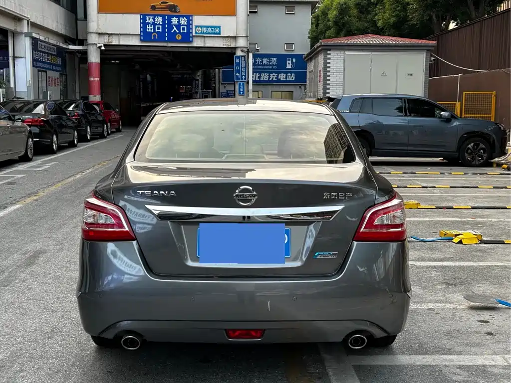 Nissan Teana — миниатюра 4