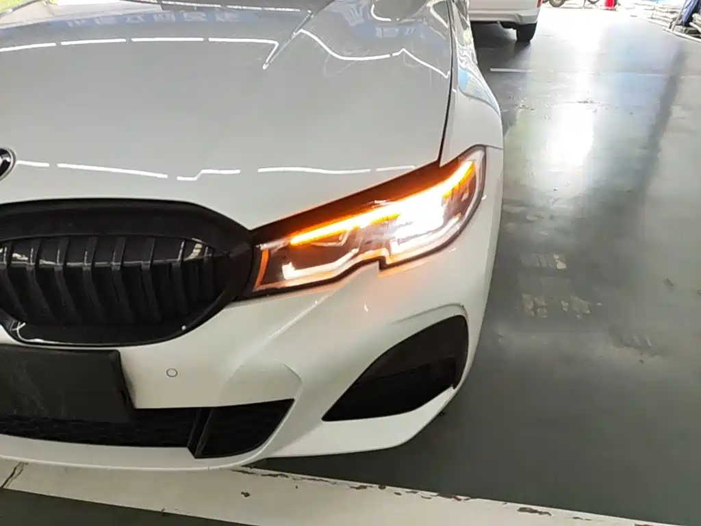 BMW 3 Series — миниатюра 24