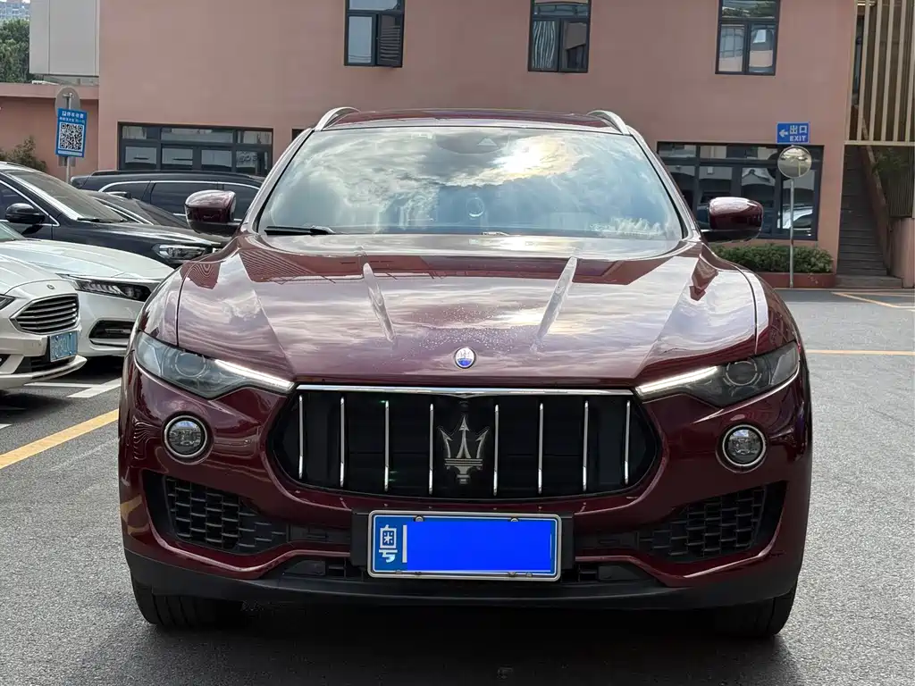 Maserati Levante — миниатюра 3