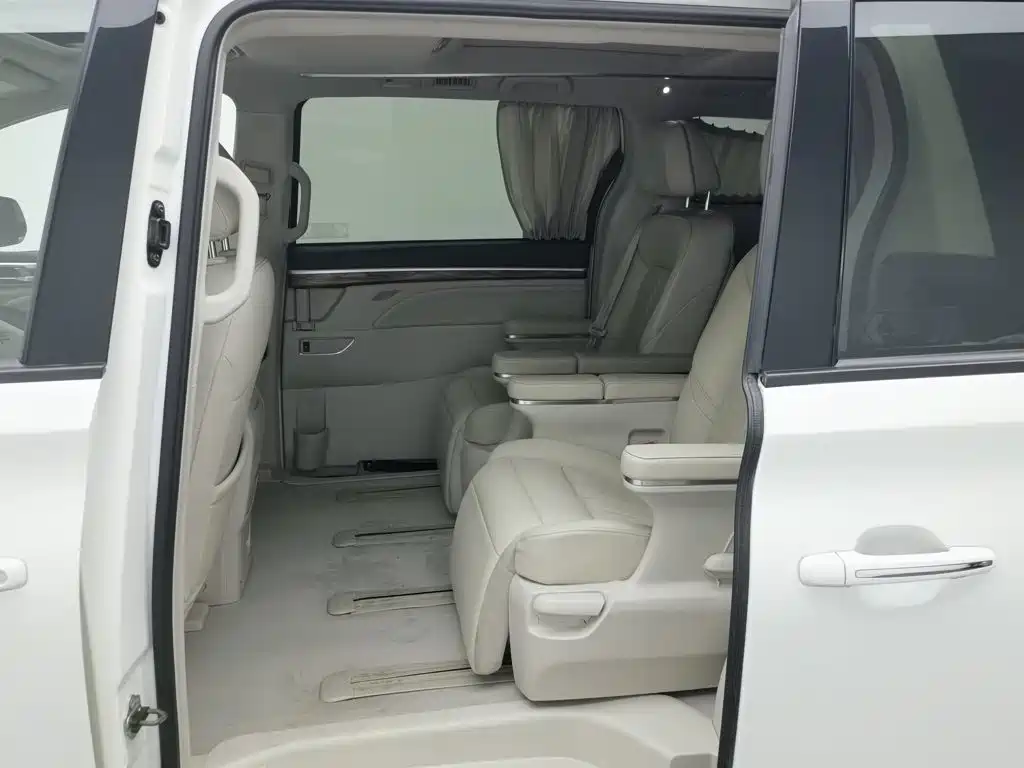 GAC Motor Trumpchi M8 — миниатюра 15
