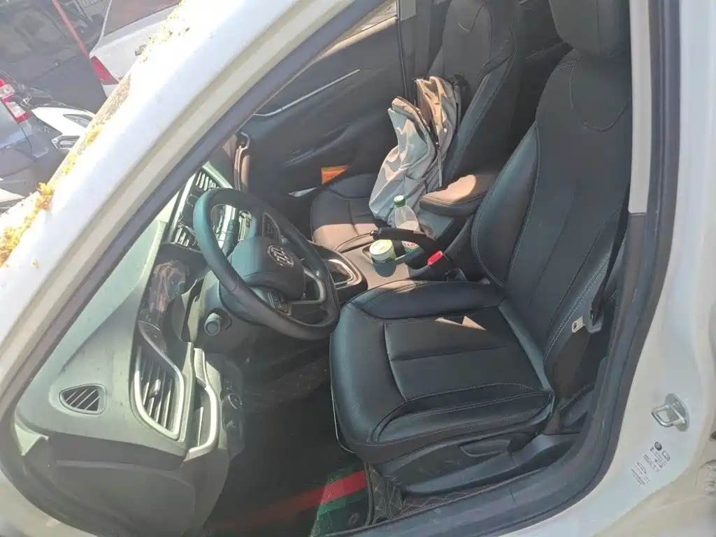 Buick Excelle — миниатюра 11