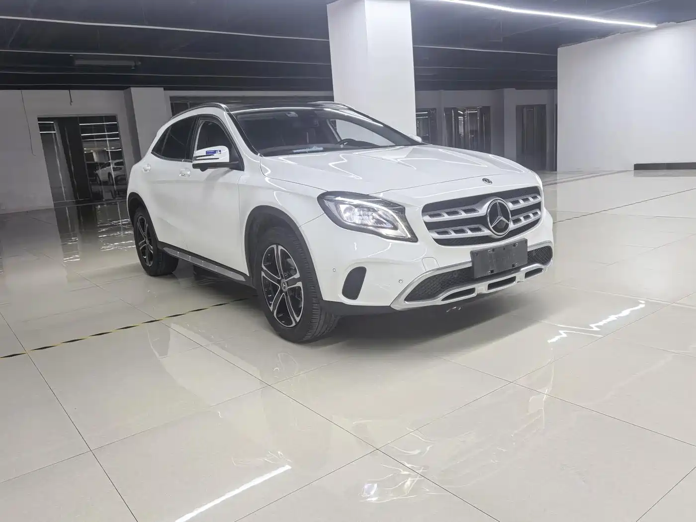 Mercedes-Benz GLA