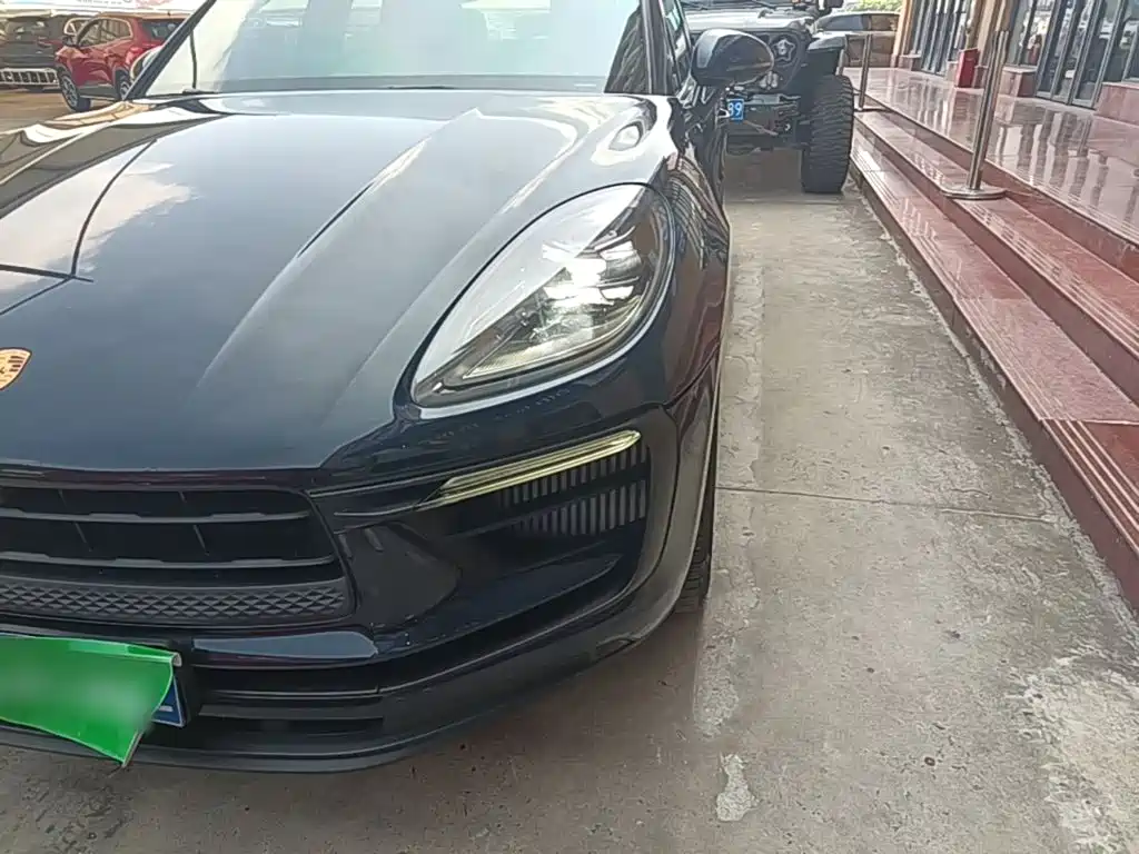 Porsche Macan — миниатюра 24