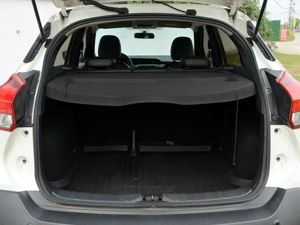 Nissan Kicks — миниатюра 13