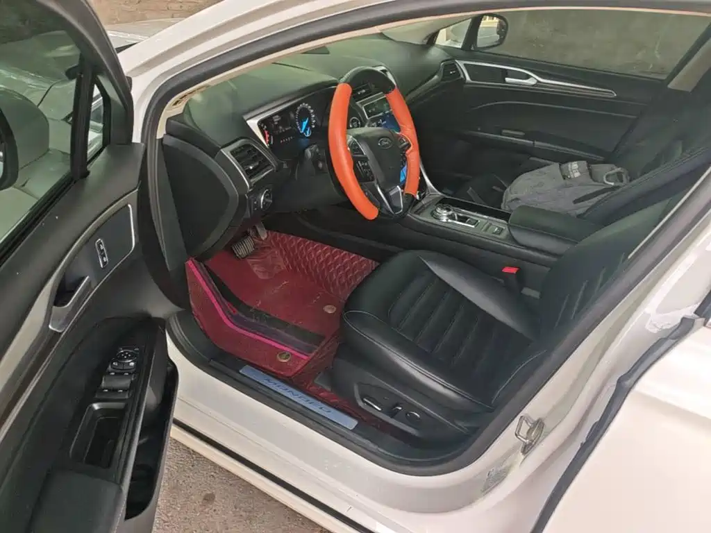 Ford Mondeo — миниатюра 16