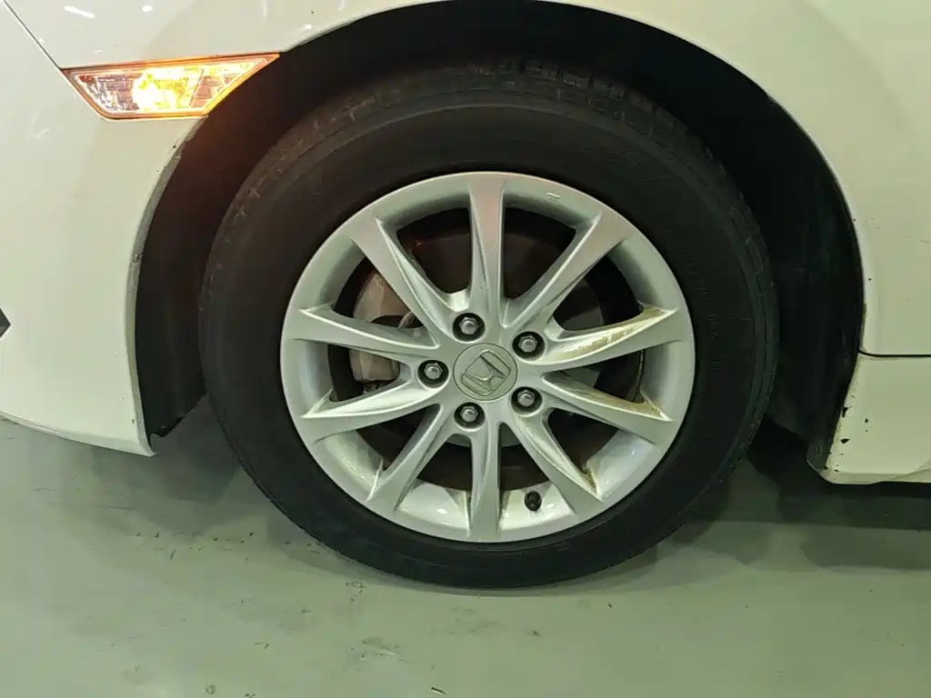 Honda Civic — миниатюра 23