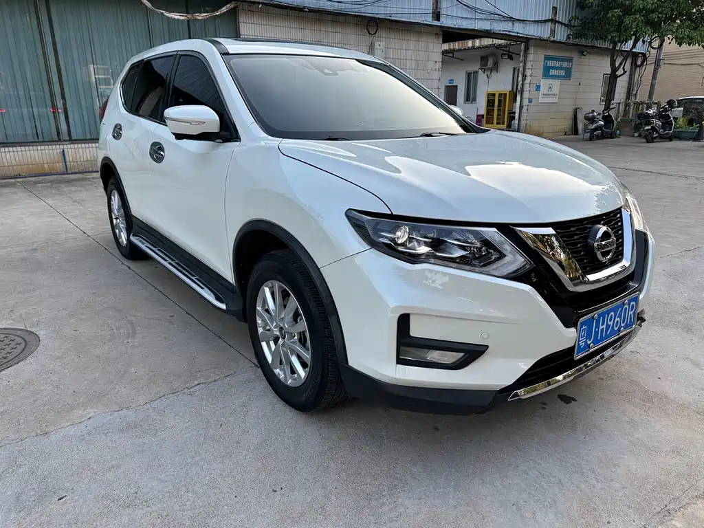 NISSAN QIJUN