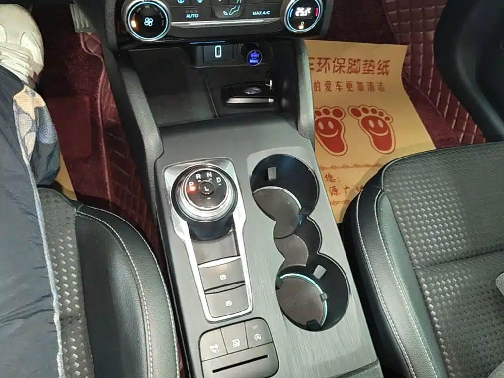 Ford Focus — миниатюра 14