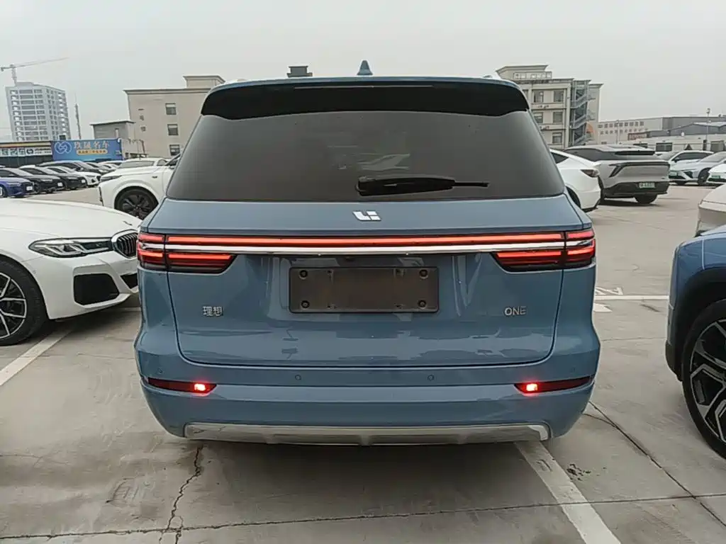 Li Auto Li ONE — миниатюра 6