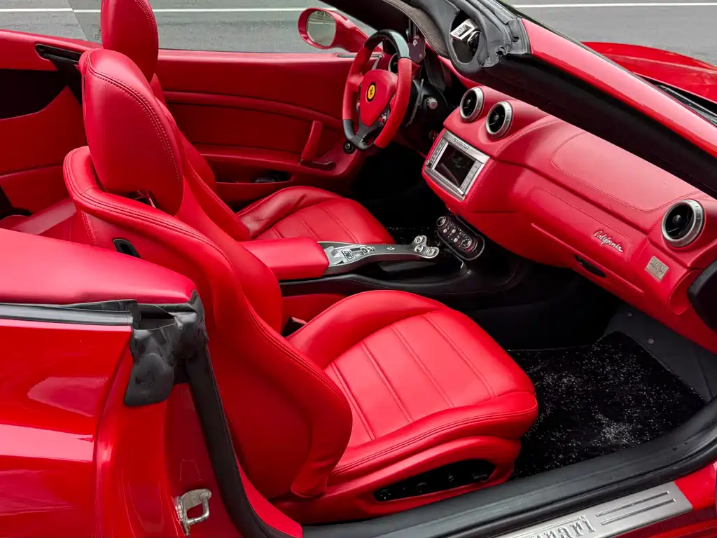 Ferrari California T 4.3L Standard Type, фото 18