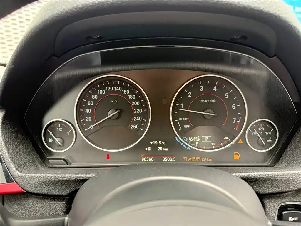 BMW 3 Series — миниатюра 10