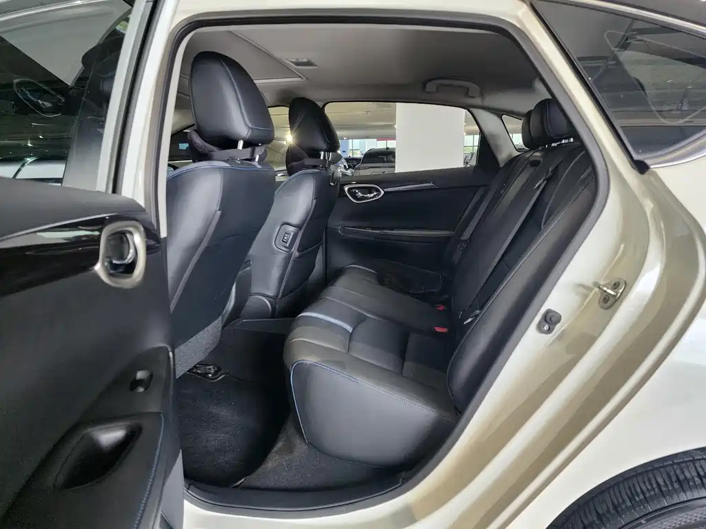 Nissan Sylphy EV — миниатюра 6