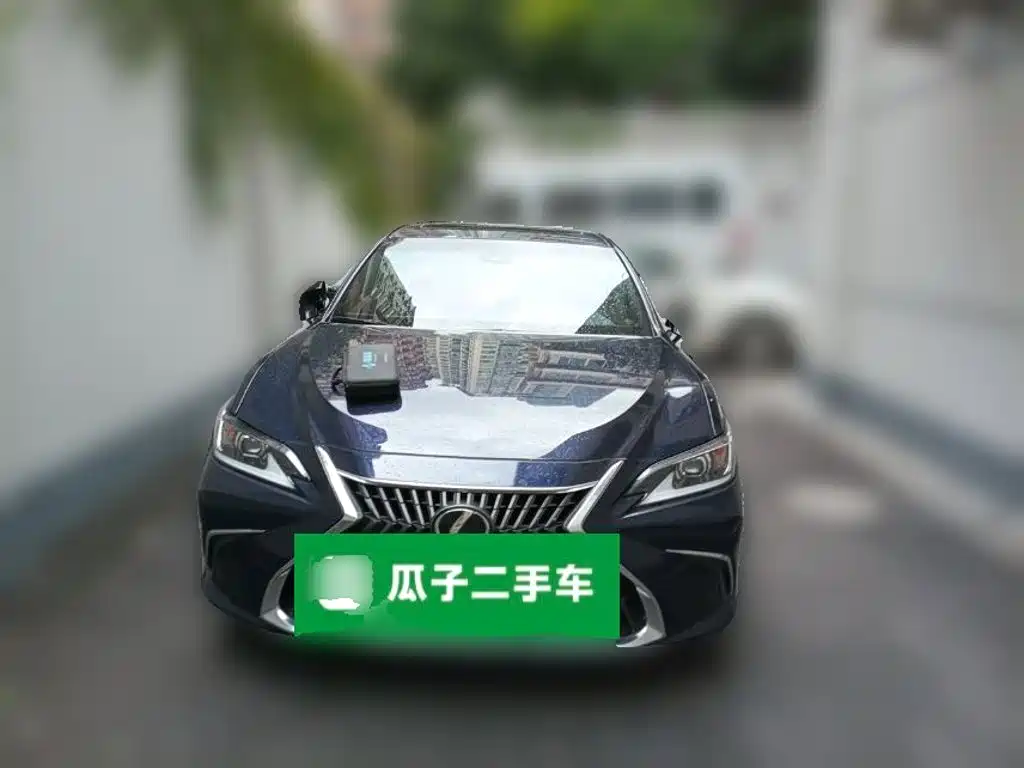 Lexus ES — миниатюра 2