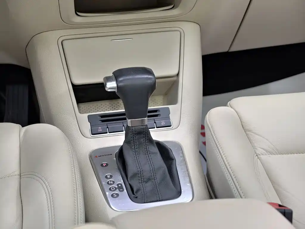 Volkswagen Tiguan — миниатюра 30