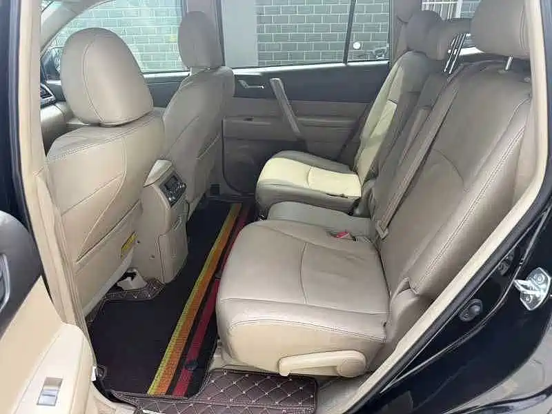 Toyota Highlander — миниатюра 6