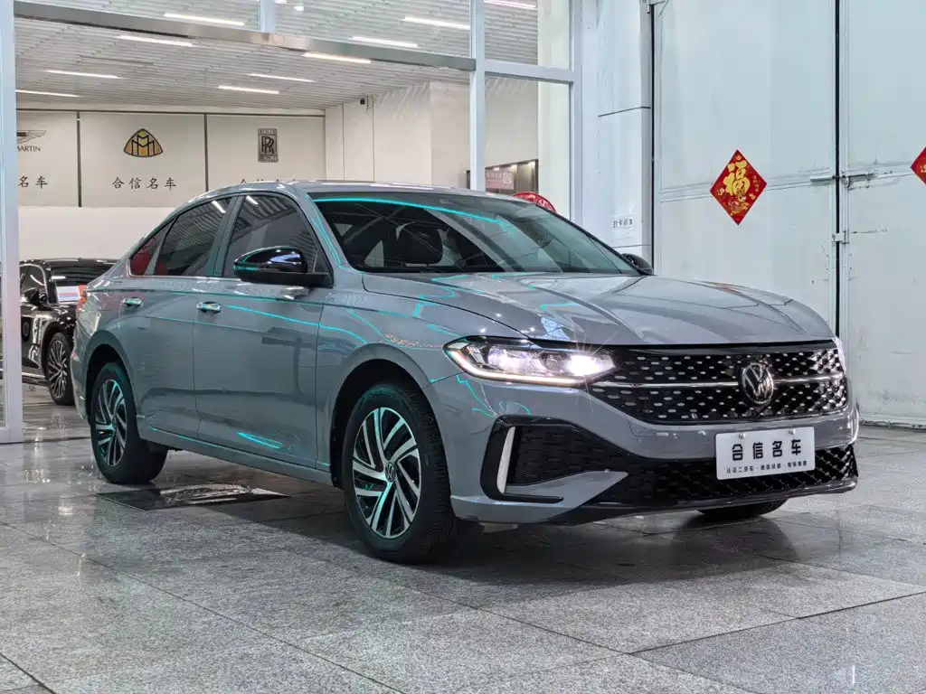 Volkswagen Lavida — миниатюра 3