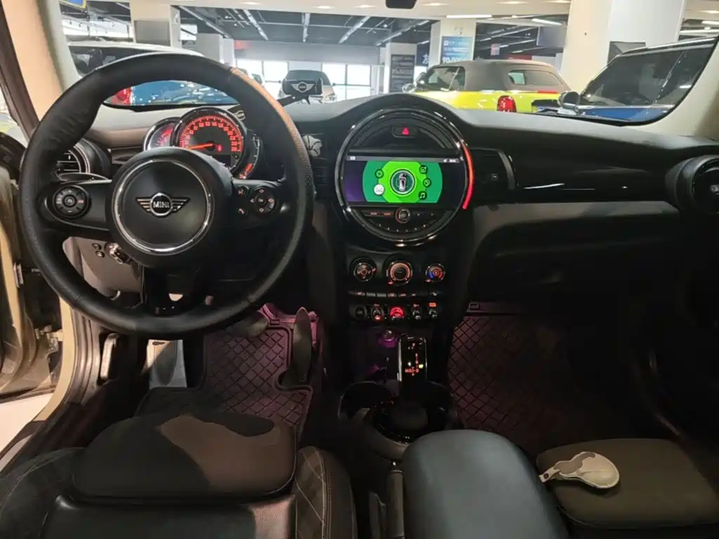 MINI Mini — миниатюра 10