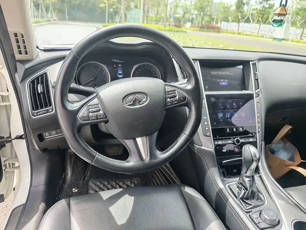 Infiniti Q50L — миниатюра 6