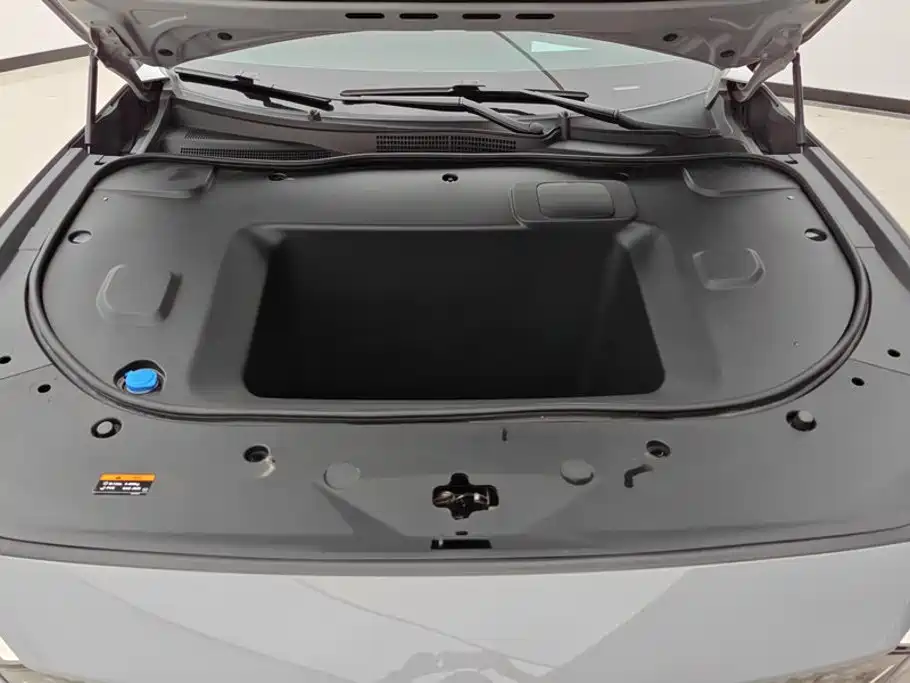 Mazda EZ-6 — миниатюра 10