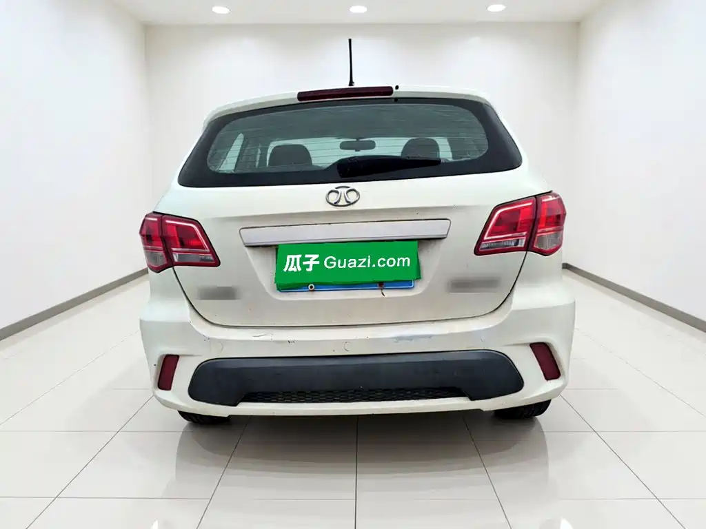 BAIC Senova D20 — миниатюра 5