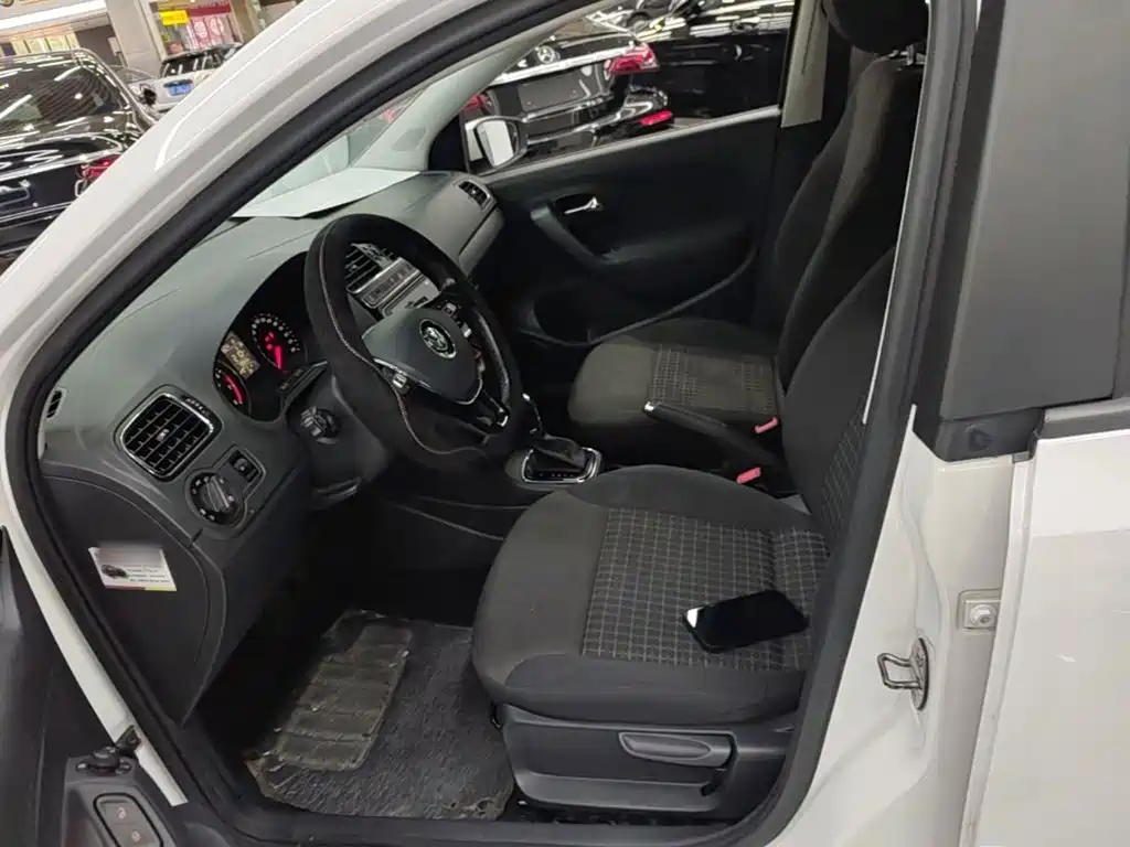 Volkswagen Polo — миниатюра 15