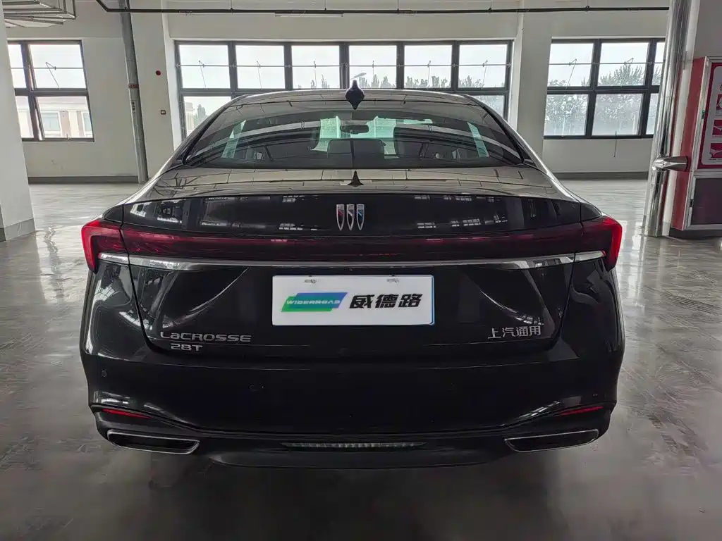 Buick LaCrosse — миниатюра 4