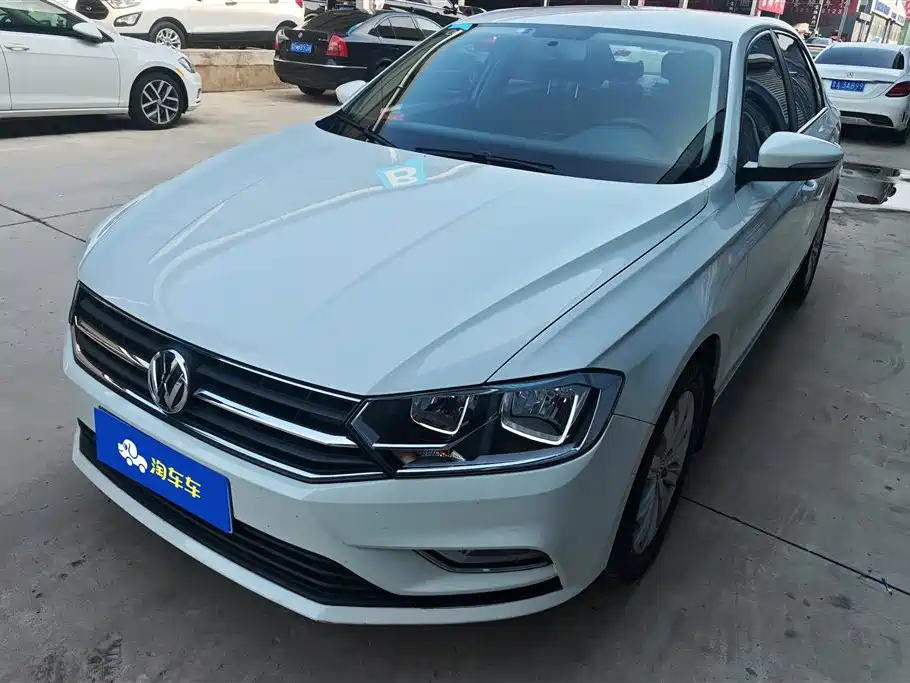Купить Volkswagen Bora