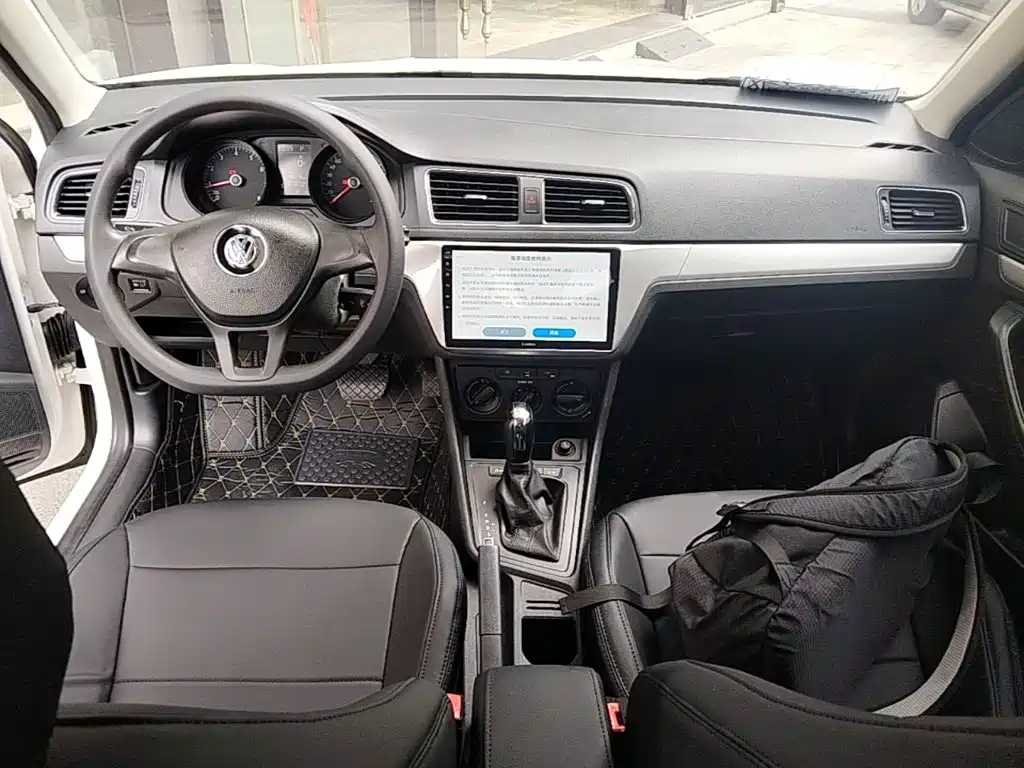 Volkswagen Lavida — миниатюра 10