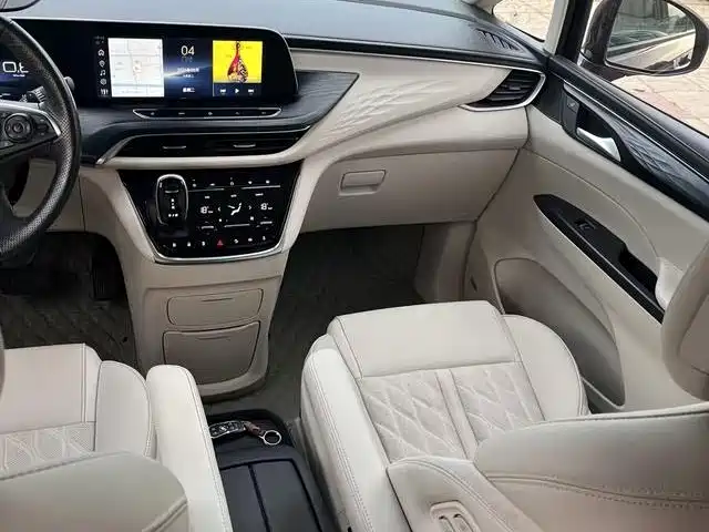 Buick GL8 — миниатюра 12