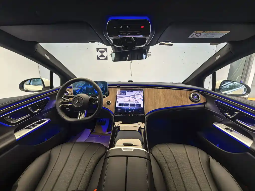 Mercedes-Benz EQE — миниатюра 11