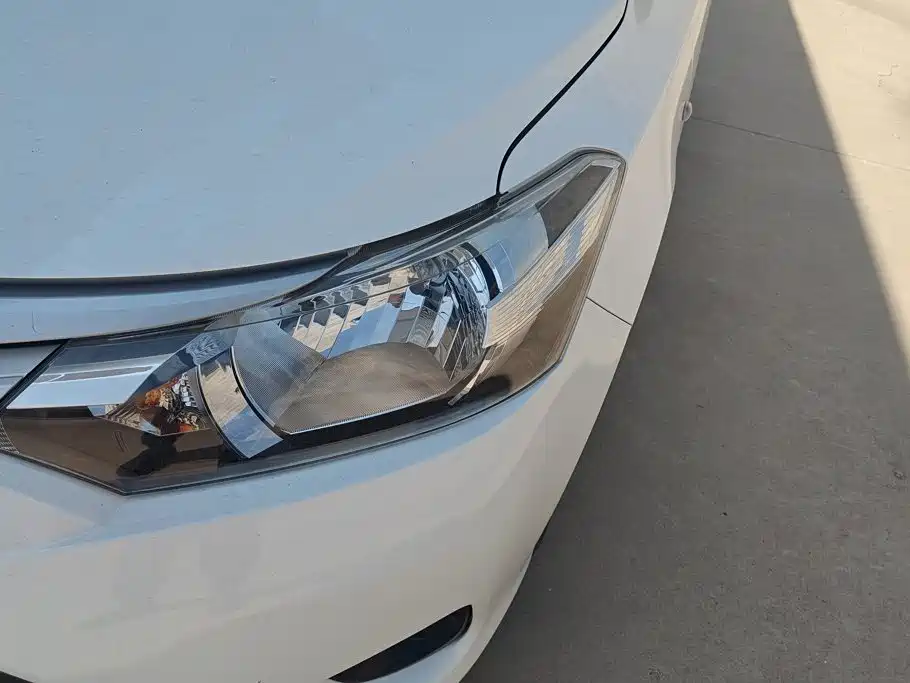 Toyota Vios — миниатюра 5