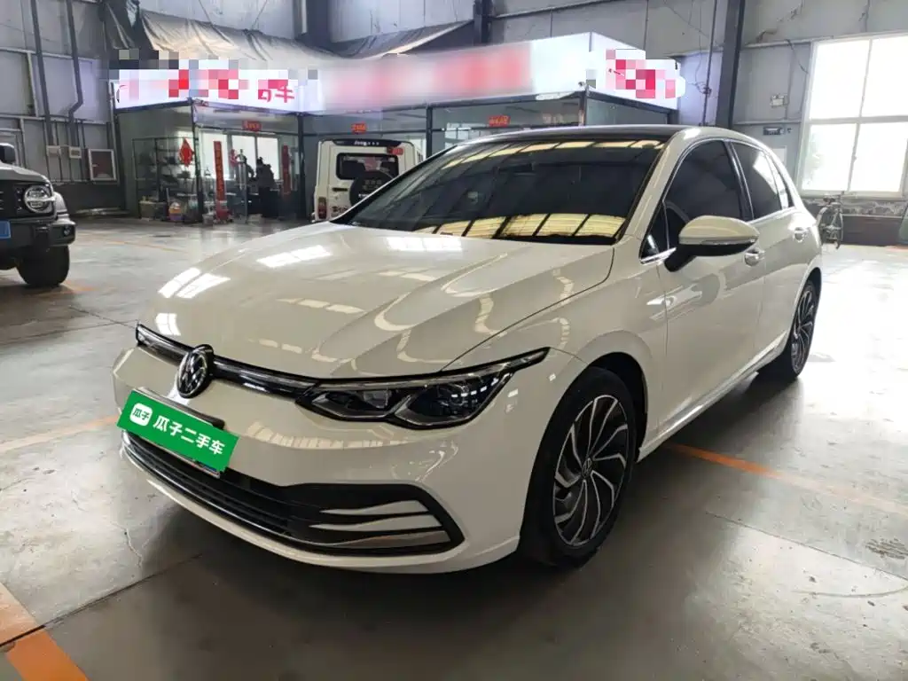 Volkswagen Golf 2021