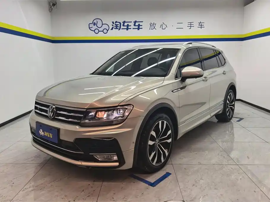 Volkswagen Tiguan L L 2021 330TSI AT R-Line