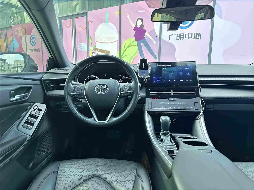 Toyota Avalon — миниатюра 15