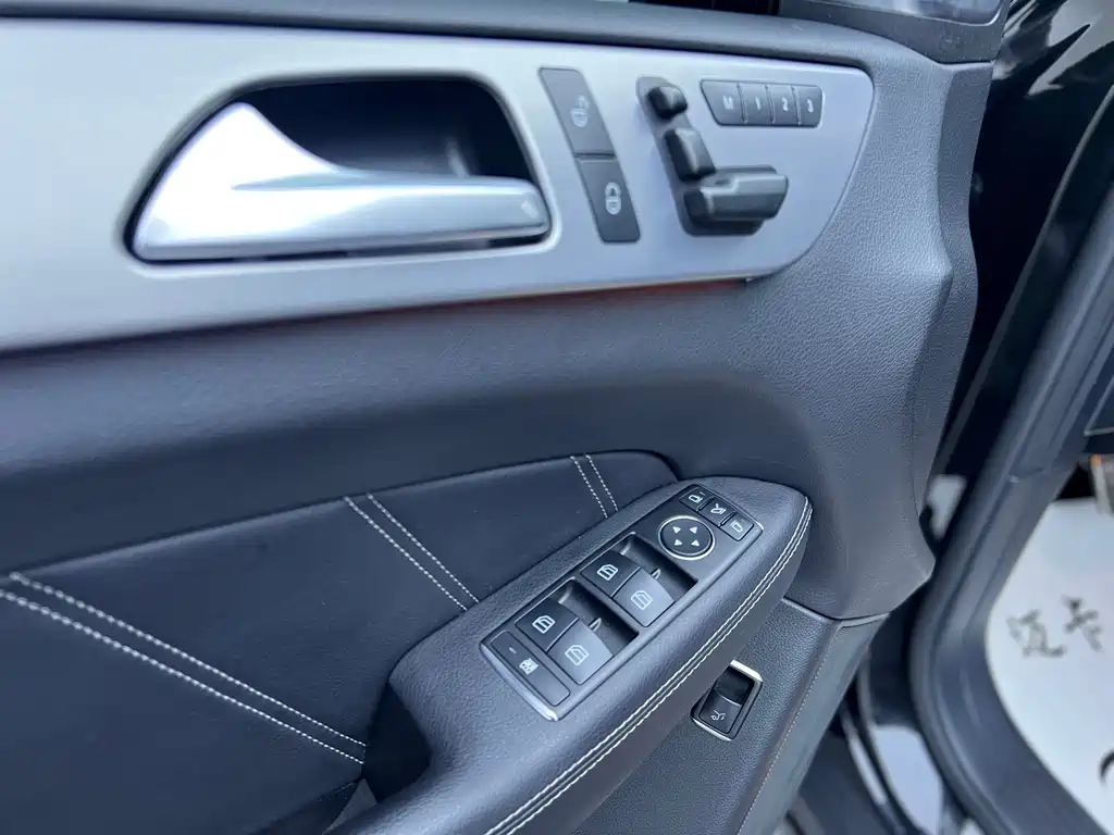 Mercedes-Benz M A MG M AMG 2014 AMG ML 63