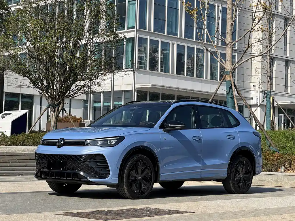 Volkswagen Tiguan L 2024