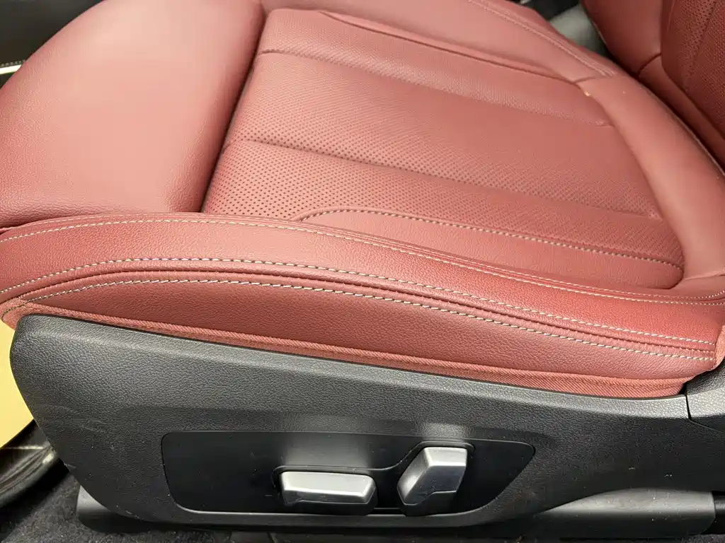 BMW 4 Series — миниатюра 27