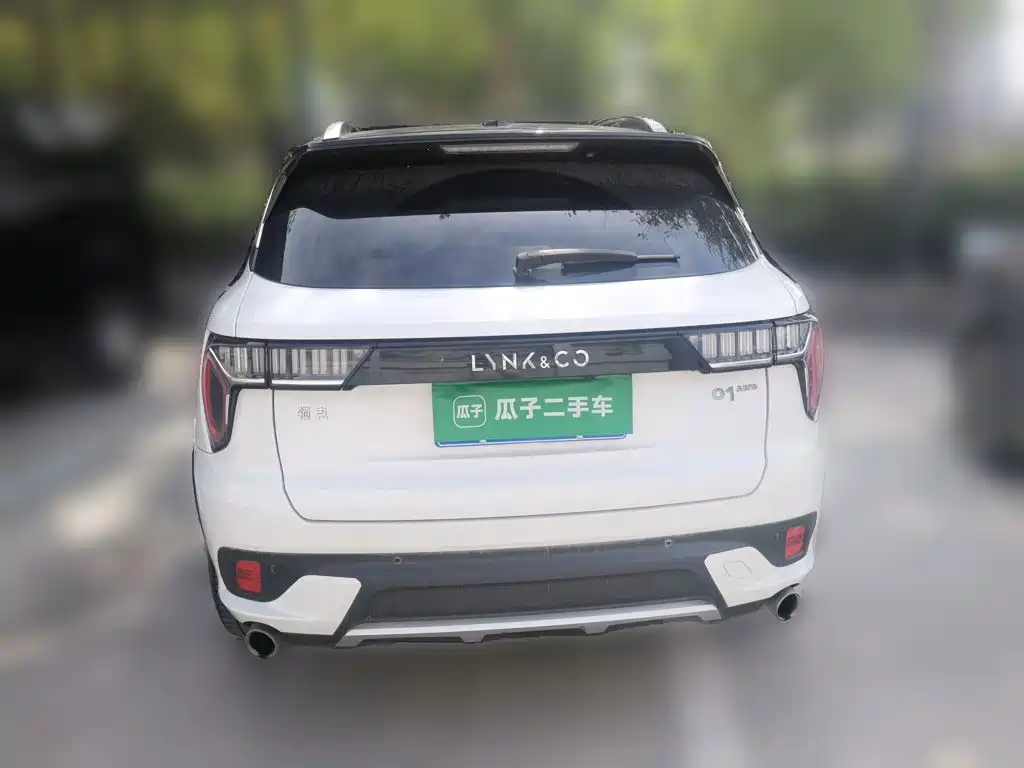 Lynk & Co 01 — миниатюра 3